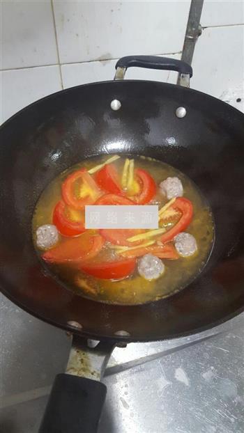 番茄滚鲮鱼滑的做法步骤5