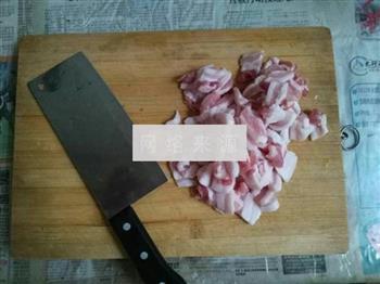 东北酸菜汆白肉的做法图解4