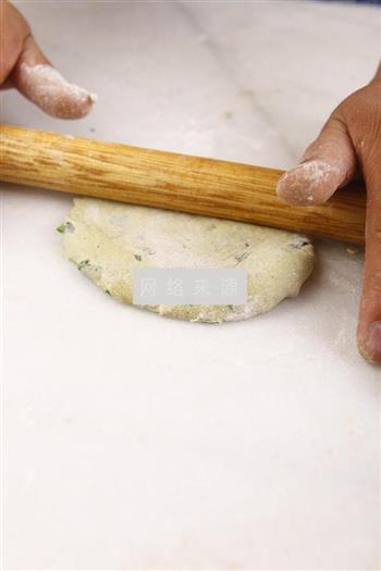 养颜菠菜面包的做法步骤7