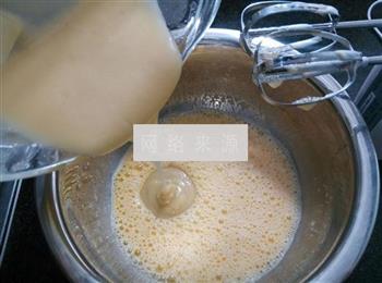 炼乳棉花蛋糕的做法步骤6