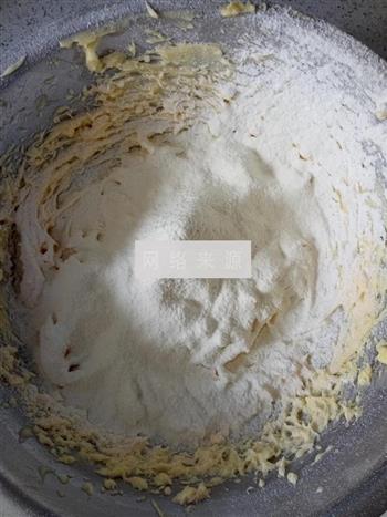 蛋奶黄油饼干的做法步骤6