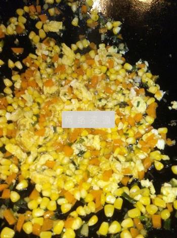 玉米红萝卜蛋炒饭的做法步骤11
