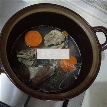 胡萝卜骨汤生菜粥的做法步骤5