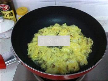 海米鸡蛋烩小白菜的做法图解2
