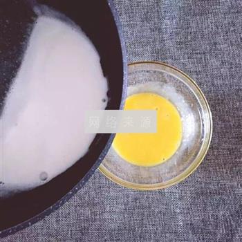 奶香鸡蛋布丁的做法步骤5