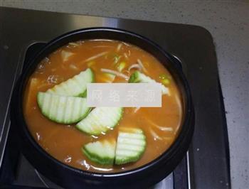 韩式海鲜大酱汤的做法步骤11