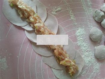 紫薯玫瑰花抱蛋煎饺的做法图解11