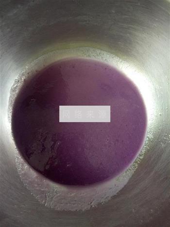 紫薯玫瑰花抱蛋煎饺的做法步骤3