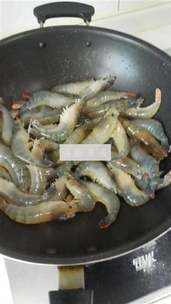 蚝油罗氏虾的做法图解3