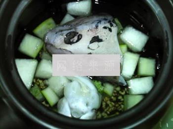 冬瓜薏米墨鱼汤的做法步骤5