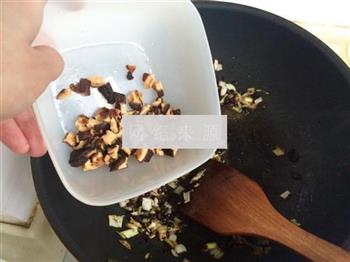 香菇土豆什锦蛋炒饭的做法步骤10