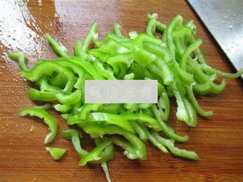 尖椒韭菜芽炒绿豆芽的做法图解2