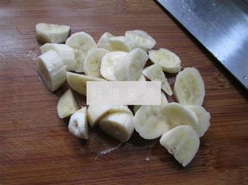 香蕉黏玉米汁的做法步骤2