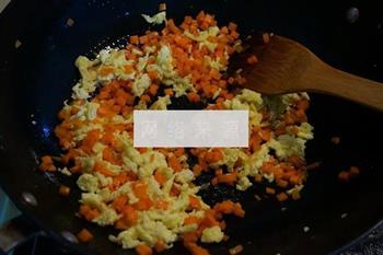 香菇酱蛋炒饭的做法步骤4
