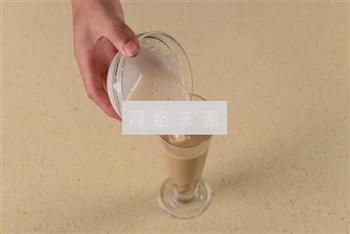 自制珍珠奶茶的做法图解14