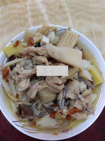 淮山鸡汤的做法步骤7