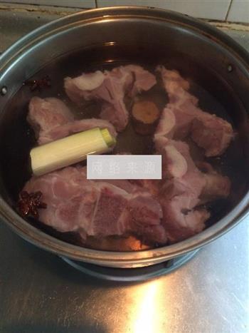 韩国猪骨汤的做法图解2