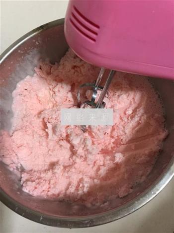 草莓味酸奶冰淇淋的做法步骤10