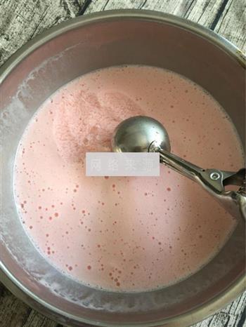 草莓味酸奶冰淇淋的做法图解13