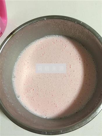 草莓味酸奶冰淇淋的做法图解9