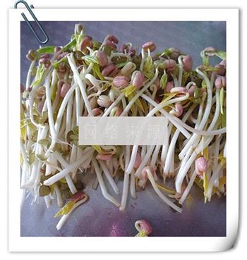 绿豆芽炒韭菜的做法步骤7