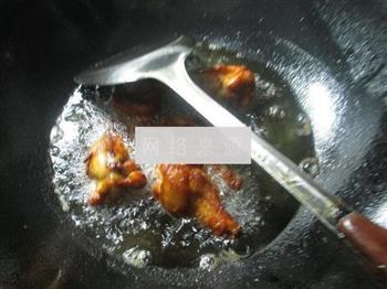 炸酱油鸡翅根的做法步骤6