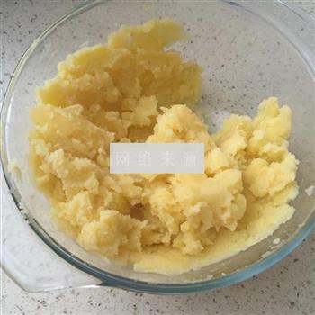 奶香土豆泥的做法步骤2