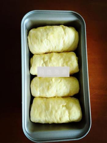 葡萄干南瓜面包的做法步骤4