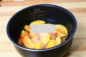 最应季零添加的黄桃罐头的做法步骤4