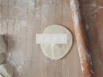 韭黄香菇肉包的做法步骤13