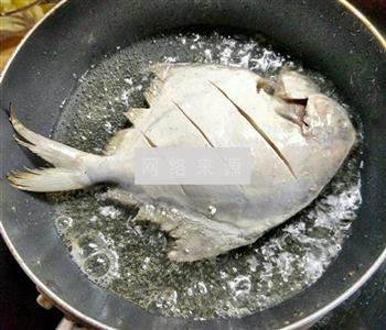 干煎小平鱼的做法图解4