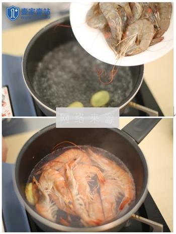 洋葱虾仁炒蛋的做法步骤3