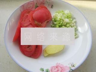 红果番茄鱼的做法的做法步骤2