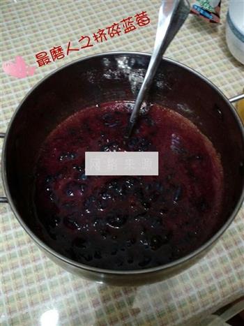 蓝莓酱的做法步骤4