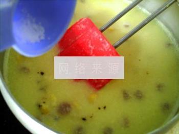 腊肠玉米浓汤的做法步骤12