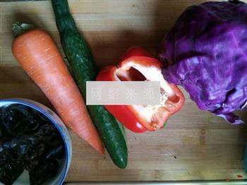 五环蔬菜沙拉的做法图解1
