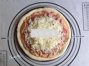 白酱脆皮肠鲜蔬披萨的做法图解9