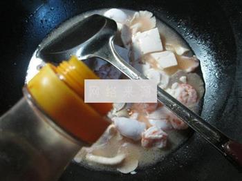 海鲜秀珍菇豆腐的做法图解6