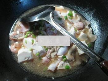 海鲜秀珍菇豆腐的做法图解9