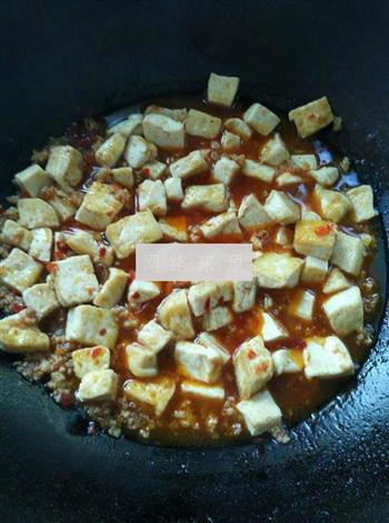 五花肉肉末红烧豆腐的做法步骤7