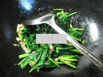 蒜香肉丝炒菠菜的做法步骤7