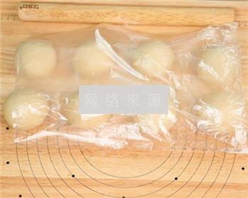 肉松沙拉酱面包的做法的做法图解9