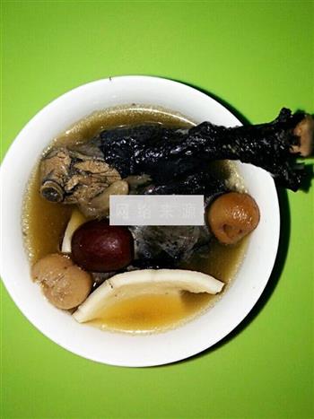 老椰子炖竹丝鸡汤的做法步骤6