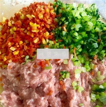 超鲜美芹菜猪肉水饺的做法步骤6