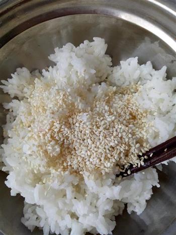 米饭煎饼的做法图解2