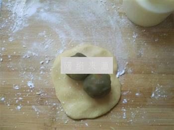 双蛋黄月饼的做法图解7