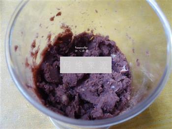 广式栗子豆沙月饼的做法步骤7