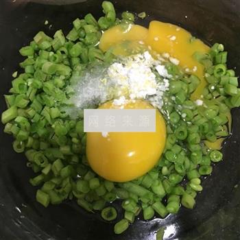豆角煎蛋的做法步骤3