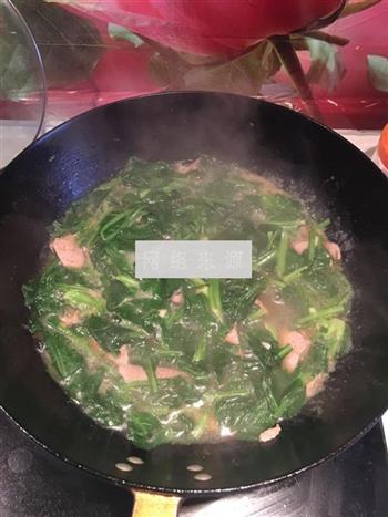 猪肝菠菜汤的做法图解4