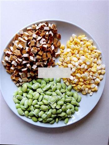 素炒玉米粒的做法步骤1
